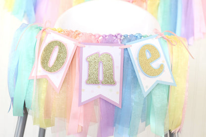 Pastel Rainbow High Chair Banner & Ribbon Garland: Unicorn Ice Cream Party