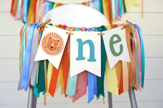 Animal Parade First Birthday High Chair Banner: Lion ONE Party Decor