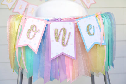 Pastel Rainbow High Chair Banner & Ribbon Garland: Unicorn Ice Cream Party