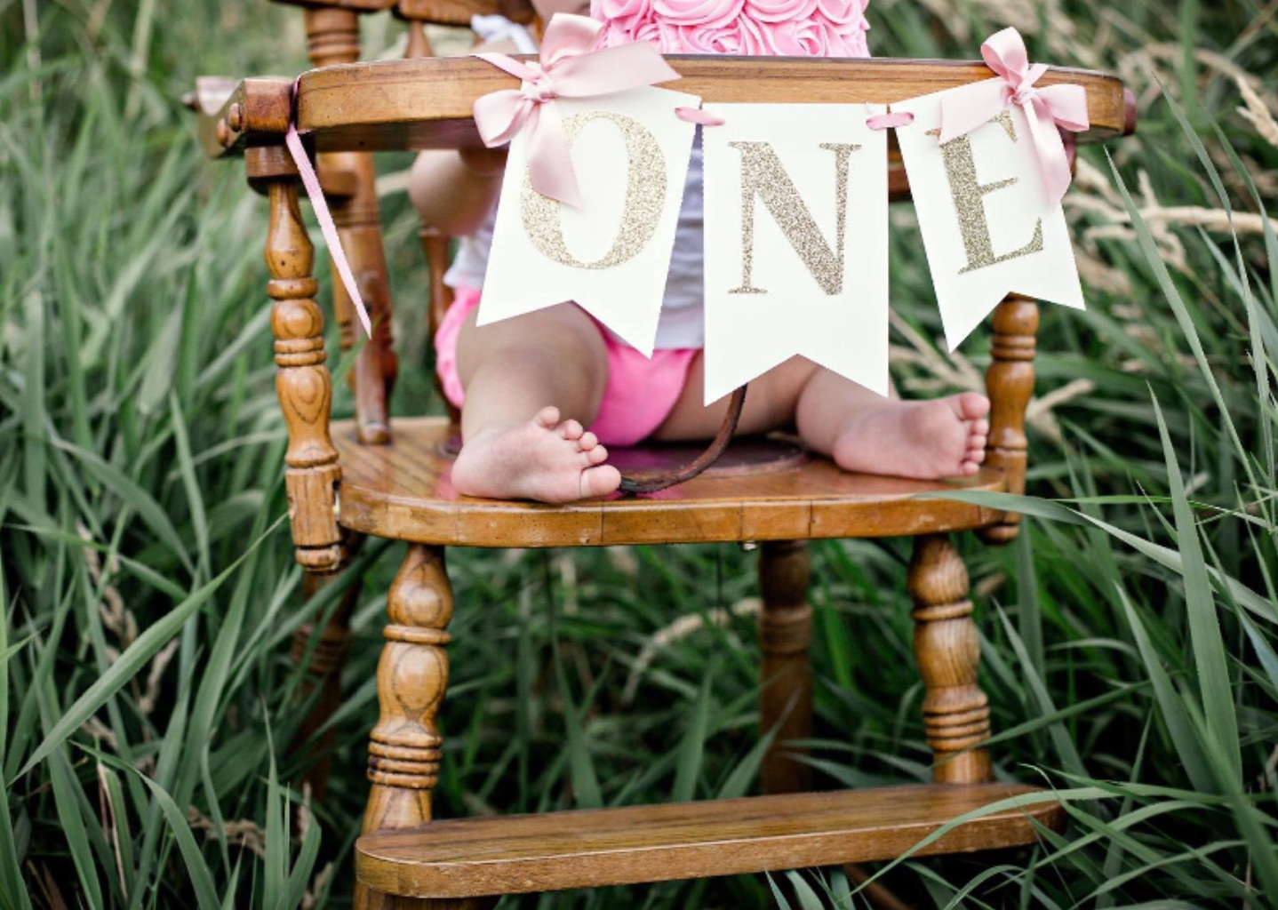 ONE Highchair Banner with Bows