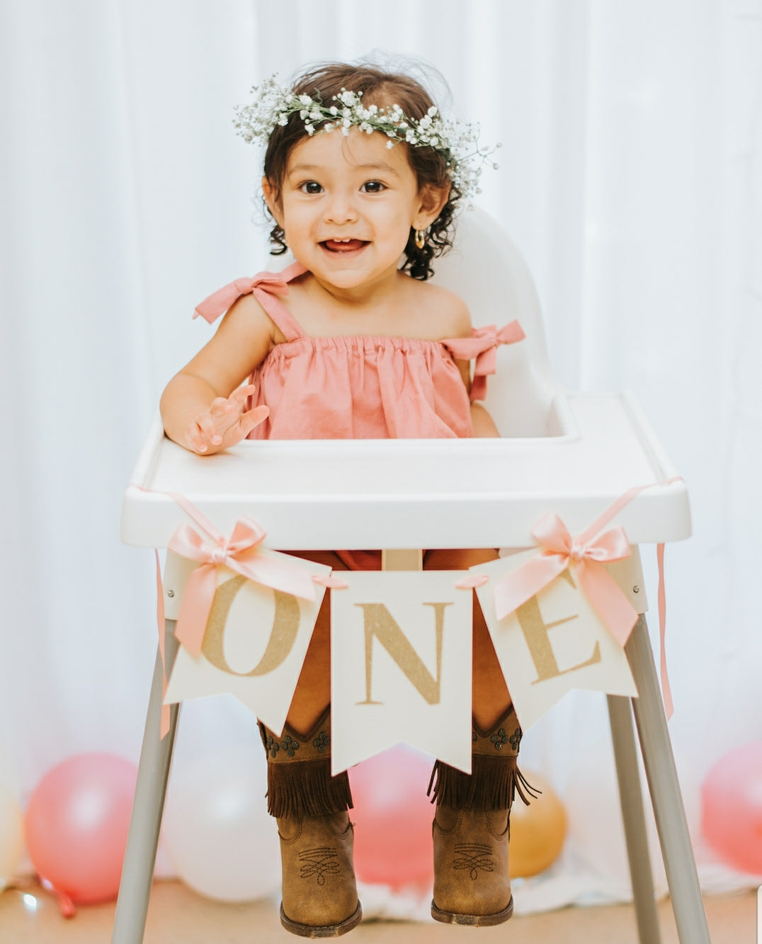 ONE Highchair Banner with Bows